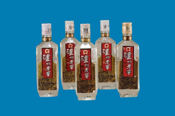 喀什地区麦盖提县回收老酒